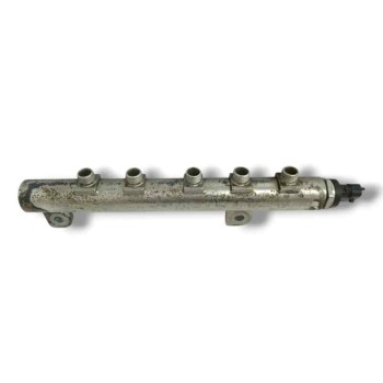Recambio de rampa inyectora para opel vectra c berlina 1.9 cdti referencia OEM IAM 55209572 0445214095 