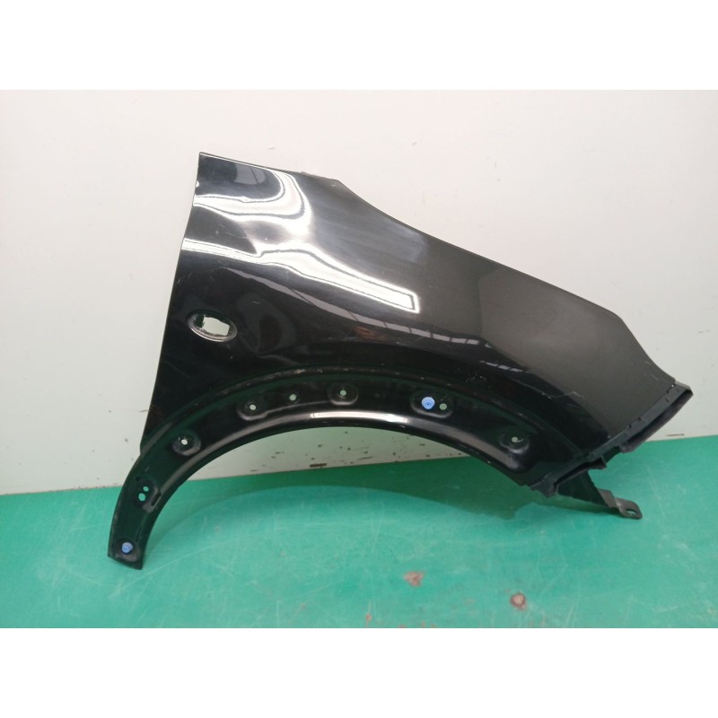 Recambio de aleta delantera derecha para citroën c4 cactus 1.2 vti 82 referencia OEM IAM 9801112080  