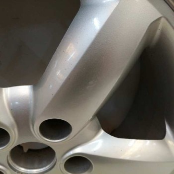 Recambio de llanta para hyundai santa fe (bm) 2.2 crdi cat referencia OEM IAM 529102B170 7JX17 ET41 