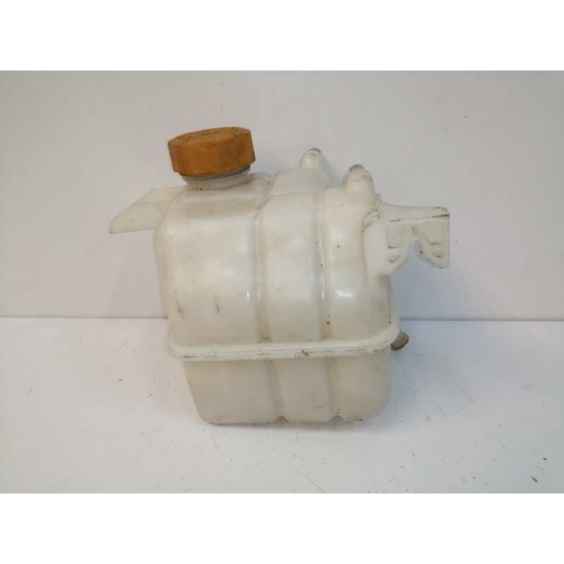 Recambio de deposito expansion para chevrolet captiva 2.0 diesel cat referencia OEM IAM 96837836  