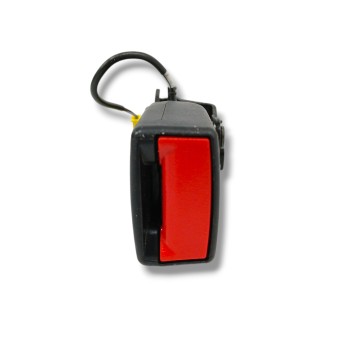 ENGANCHE CINTURON IZQUIERDO A1768600369 TRASERO 