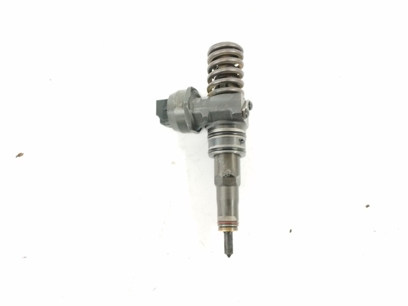 Recambio de inyector para volkswagen touareg (7la) 2.5 tdi referencia OEM IAM 070130073N 0986441523 