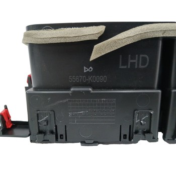 Recambio de rejilla aireadora para mazda 2 hybrid 1.5 12v referencia OEM IAM 55670K0090 CENTRAL 