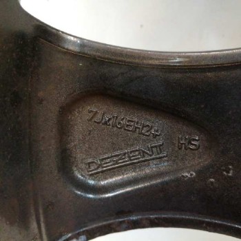 Recambio de llanta para renault scenic ii 2.0 referencia OEM IAM KBA46737 7JX16 ET38 