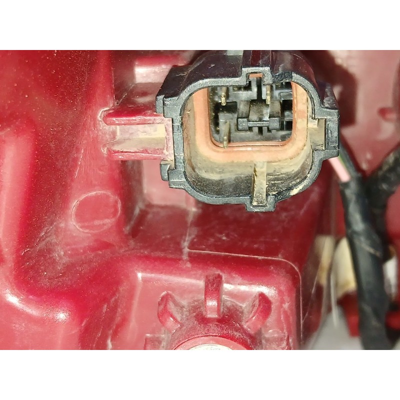 PILOTO TRASERO DERECHO