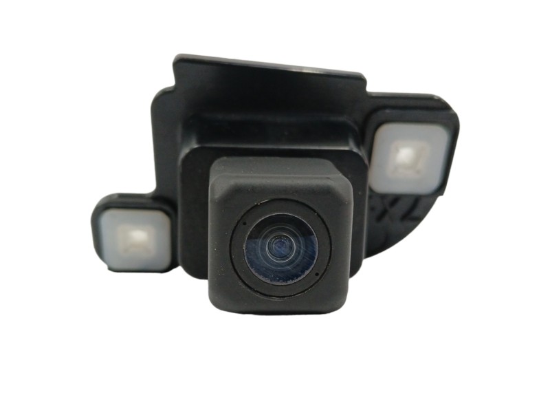 Recambio de camara vision trasera para mazda 2 hybrid 1.5 12v referencia OEM IAM 86790K0010  