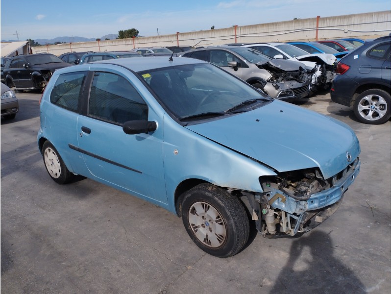 FIAT PUNTO BERLINA (188)