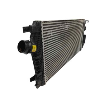 Recambio de intercooler para chevrolet cruze 2.0 diesel cat referencia OEM IAM 13267647  