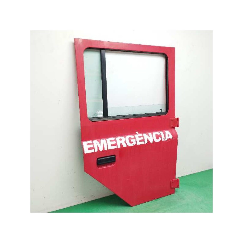 PUERTA TRASERA DERECHA OBSERVAR FOTOS