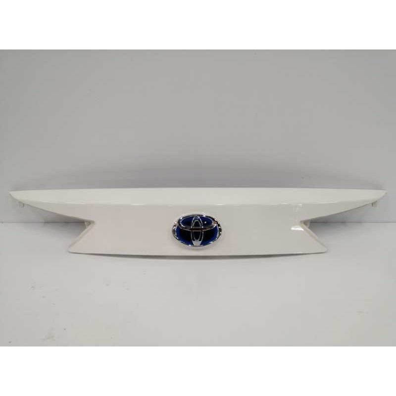 Recambio de moldura para toyota auris touring sports (e18) 1.8 16v cat (híbrido) referencia OEM IAM 7681102830  