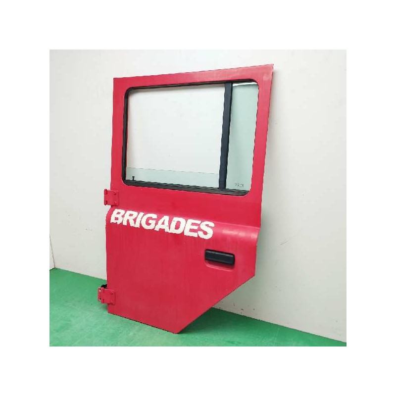 PUERTA TRASERA IZQUIERDA OBSERVAR FOTOS