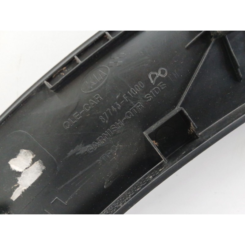 ALETIN TRASERO IZQUIERDO