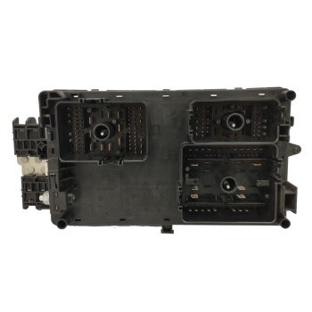 Recambio de caja reles / fusibles para opel insignia berlina 2.0 16v cdti referencia OEM IAM 1334347901  