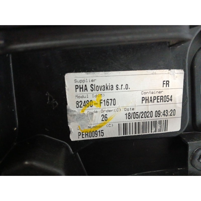 ELEVALUNAS DELANTERO DERECHO