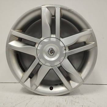 Recambio de llanta para renault scenic ii 1.9 dci diesel fap referencia OEM IAM 8200586647 6,5JX17CH4-49 4H 4X100