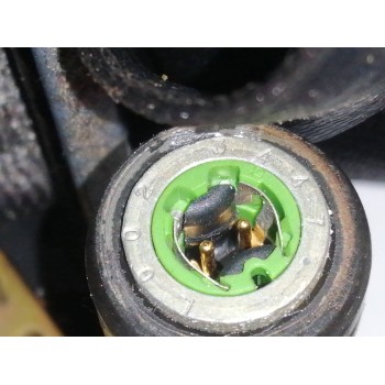 Recambio de cinturon seguridad delantero izquierdo para audi allroad quattro (4b5) 2.5 v6 24v tdi referencia OEM IAM 4B0857705A 