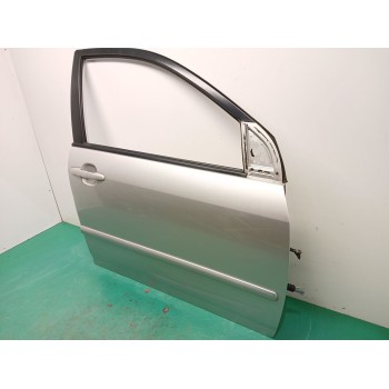 Recambio de puerta delantera derecha para toyota corolla station wagon (_e12_) 2.0 d-4d (cde120_) referencia OEM IAM 6700102151 
