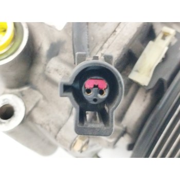 Recambio de compresor aire acondicionado para ford focus berlina (cak) 1.8 tddi turbodiesel cat referencia OEM IAM XS4H19D647AB 