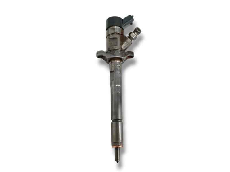 Recambio de inyector para ford focus lim. (cb4) 1.6 tdci cat referencia OEM IAM 0445110239  