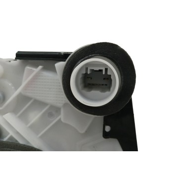 Recambio de cerradura puerta delantera derecha para mazda 2 hybrid 1.5 12v referencia OEM IAM V5111130  