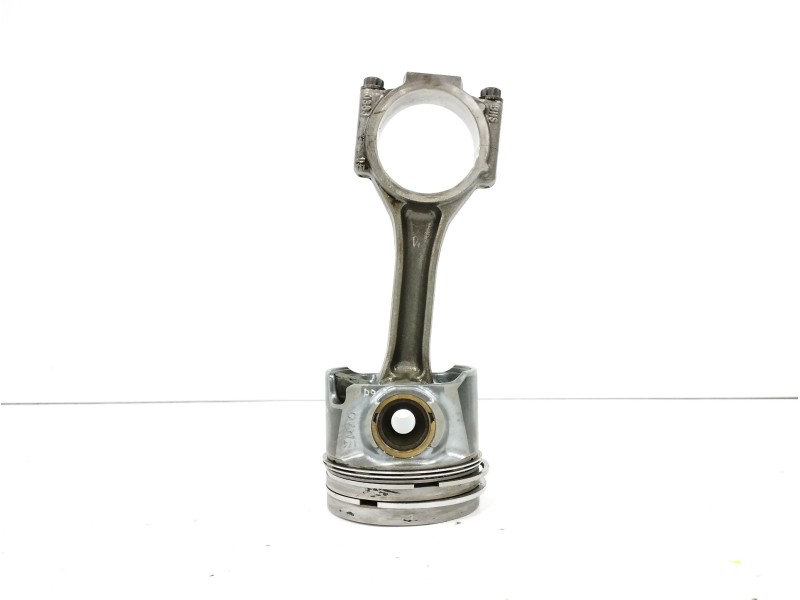 Recambio de biela para volkswagen touareg (7la) 2.5 tdi referencia OEM IAM 38105401J CON PISTON 70107065N