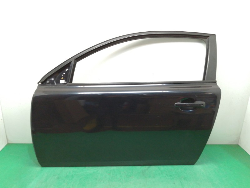 Recambio de puerta delantera izquierda para volvo c30 1.6 diesel cat referencia OEM IAM OBSERVAR FOTOS Recambio de puerta delantera izquierda para volvo c30 1.6 diesel cat referencia OEM IAM OBSERVAR FOTOS