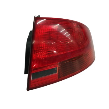 PILOTO TRASERO DERECHO 8E5945096 