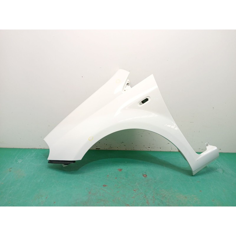 Recambio de aleta delantera izquierda para fiat punto (199_) 1.3 d multijet referencia OEM IAM 51901101 0006000630350 