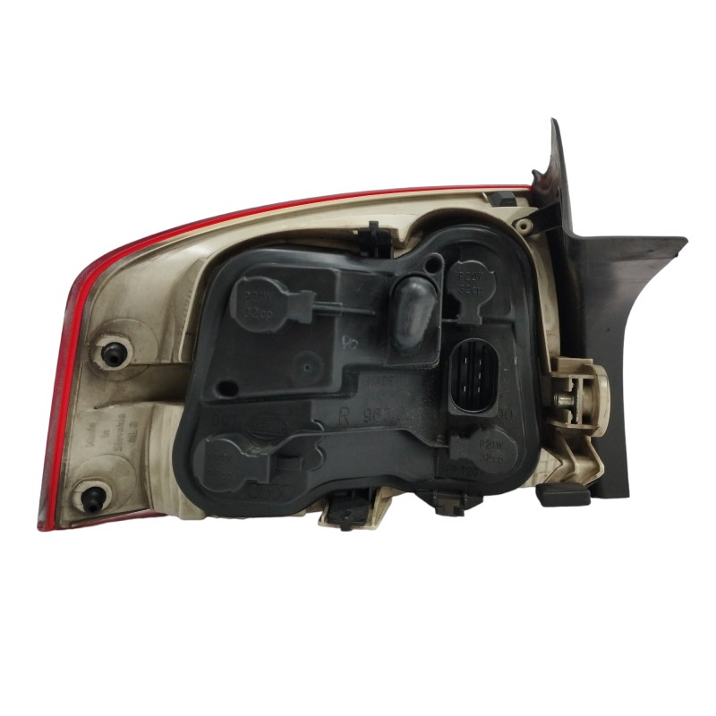 PILOTO TRASERO DERECHO