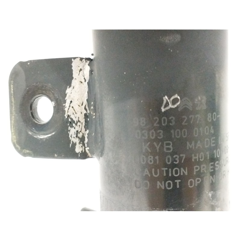 AMORTIGUADOR DELANTERO DERECHO