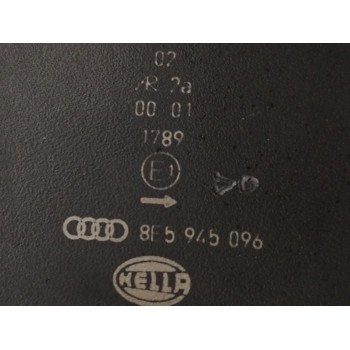 Recambio de piloto trasero derecho para audi a4 berlina (8e) 2.0 tdi referencia OEM IAM 8E5945096  