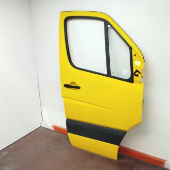 Recambio de puerta delantera derecha para mercedes-benz sprinterii caja cerrada (desde 01.06) 2.1 cdi cat referencia OEM IAM   
