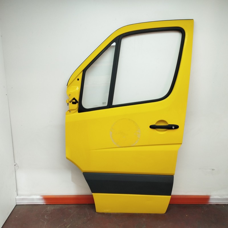 Recambio de puerta delantera izquierda para mercedes-benz sprinterii caja cerrada (desde 01.06) 2.1 cdi cat referencia OEM IAM  