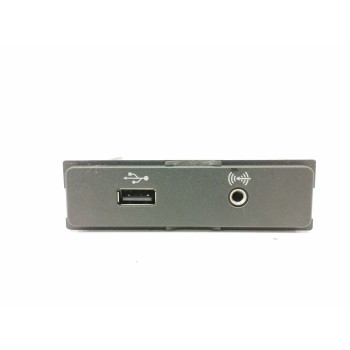 Recambio de modulo electronico para seat leon st (5f8) 2.0 tdi referencia OEM IAM 575035222 PUERTO USB Y AUXILIAR 