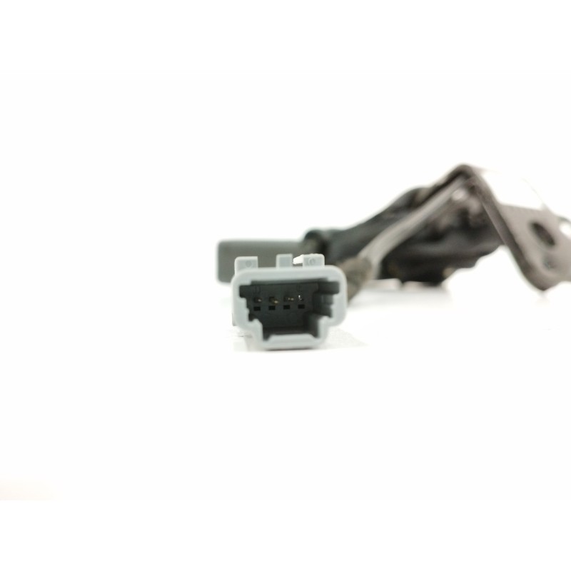 ENGANCHE CINTURON IZQUIERDO TRASERO