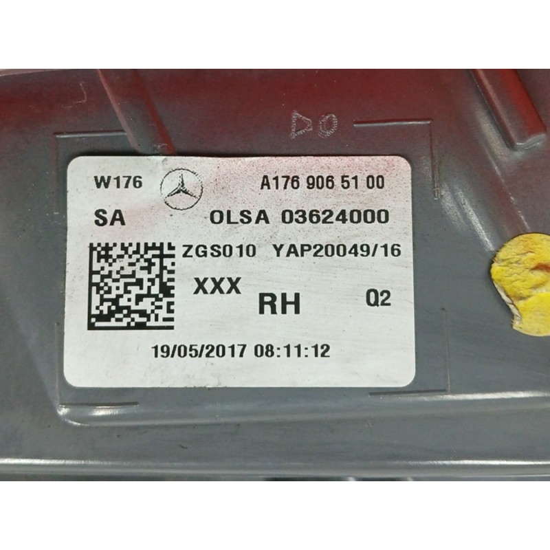 PILOTO TRASERO DERECHO