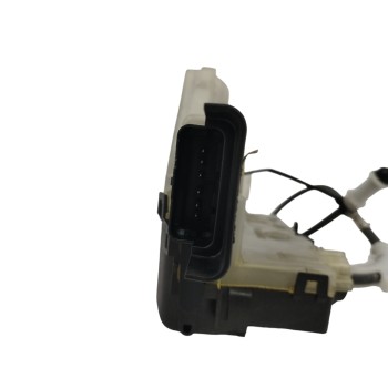 Recambio de cerradura puerta delantera izquierda para peugeot 5008 1.2 12v e-thp referencia OEM IAM 16942676 PSA104235 