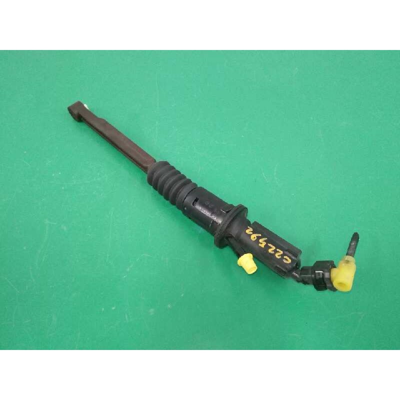 Recambio de bomba embrague para citroën c3 1.2 12v vti referencia OEM IAM 9812924380  