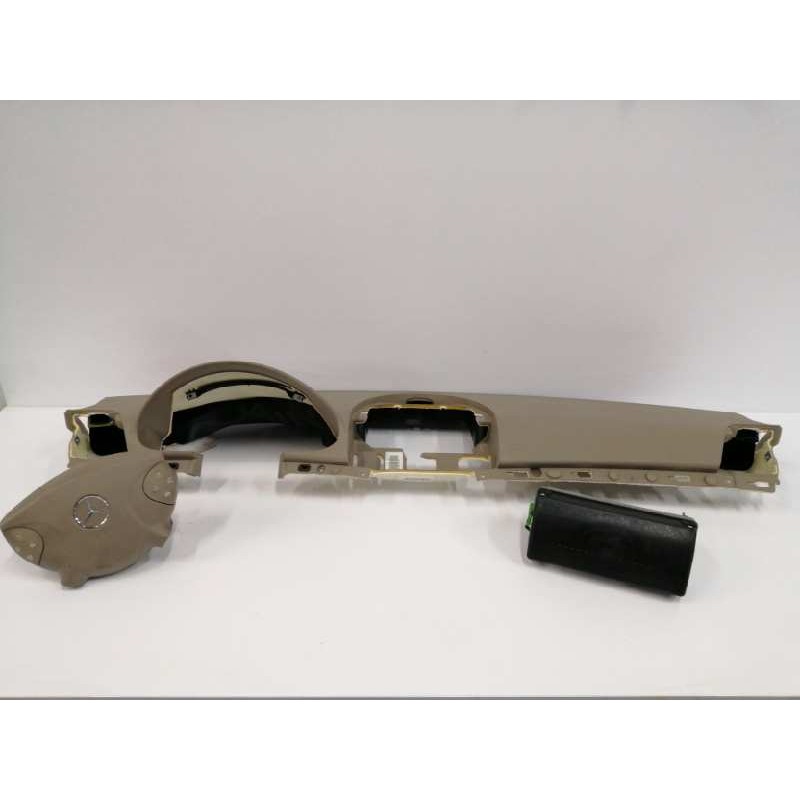 Recambio de salpicadero para mercedes-benz clase e (w211) berlina e 500 (211.070) referencia OEM IAM A2116800687 61245240F A2118