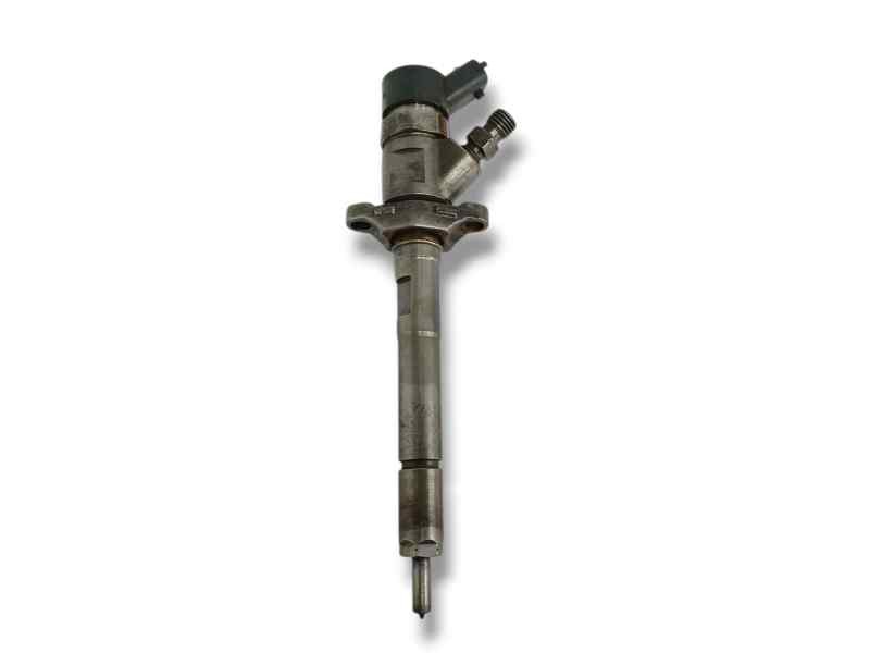 Recambio de inyector para ford focus lim. (cb4) 1.6 tdci cat referencia OEM IAM 0445110239  