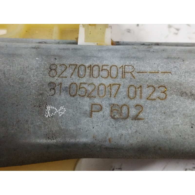 ELEVALUNAS TRASERO IZQUIERDO