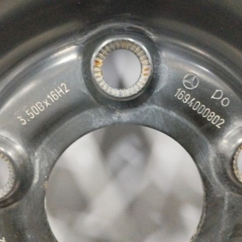 Recambio de neumatico repuesto para mercedes-benz clase a (w169) 2.0 cdi cat referencia OEM IAM 1694000802 3,50BX16H2 ET32 5H 5X