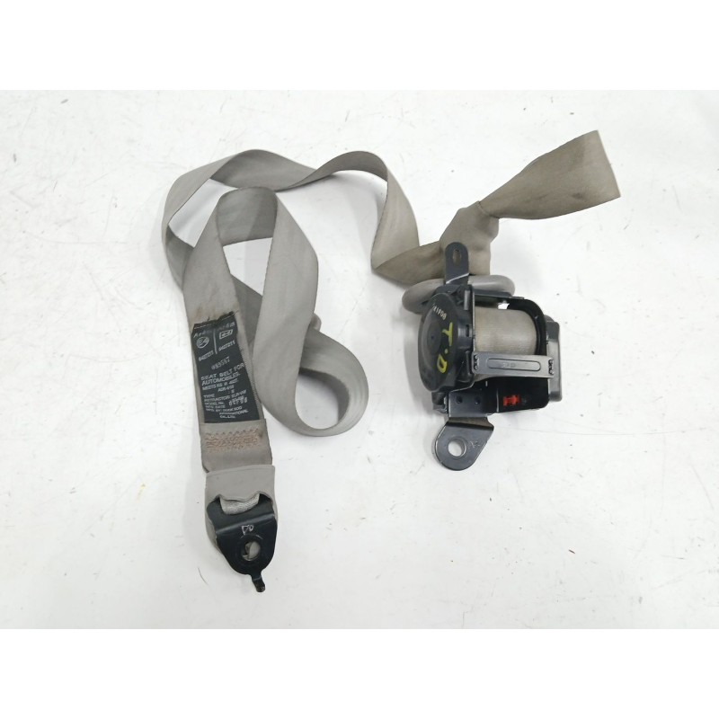 Recambio de cinturon seguridad trasero derecho para kia carnival ii (gq) 2.9 crdi referencia OEM IAM 0427211  R4027