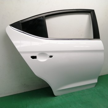 Recambio de puerta trasera derecha para hyundai elantra (ad)(2016) 1.6 cat referencia OEM IAM 77004F2000  