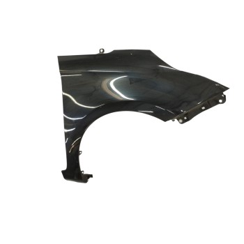 Recambio de aleta delantera derecha para kia carens iv 1.6 gdi referencia OEM IAM 66321A4000 OBSERVAR FOTOS 