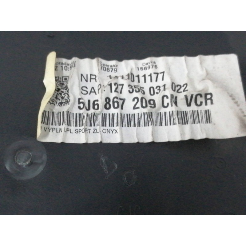 GUARNECIDO PUERTA TRASERA IZQUIERDA NEGRO