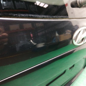 Recambio de porton trasero para hyundai santa fe (bm) 2.2 crdi cat referencia OEM IAM 737002B030 OBSERVAR FOTOS 