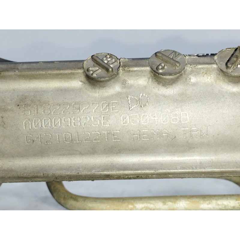 CREMALLERA DIRECCION A0009825E