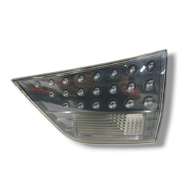 Recambio de piloto trasero derecho interior para mitsubishi outlander (cw0) 2.0 di-d cat referencia OEM IAM 8331A006  