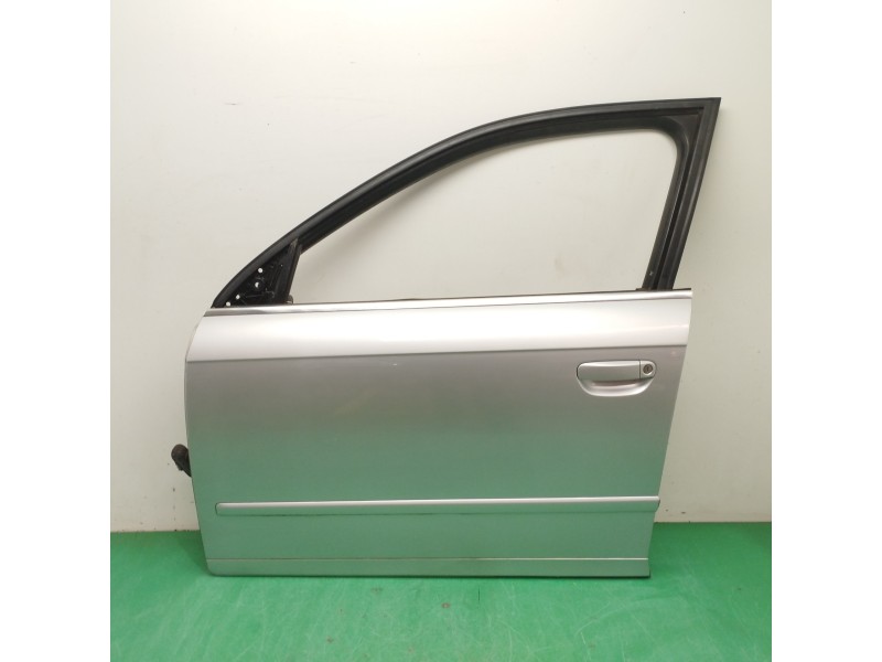 Recambio de puerta delantera izquierda para audi a4 berlina (8e) 2.0 tdi referencia OEM IAM Recambio de puerta delantera izquierda para audi a4 berlina (8e) 2.0 tdi referencia OEM IAM